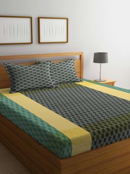 FABINALIV - Multicolor Geometric 100% Cotton Handwoven King Size Double Bedsheet With 2 Pillow Covers