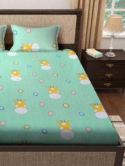 FABINALIV - Multicolor CartoonCotton Blend King Size Fitted Double Bedsheet With 2 Pillow Covers