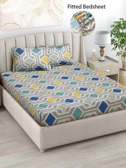 FABINALIV - Multicolor Geometric Cotton Blend King Size Fitted Double Bedsheet With 2 Pillow Covers