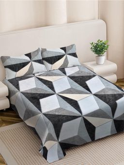 FABINALIV - Multicolor Geometric Woollen King Size Double Bedsheet With 2 Pillow Covers