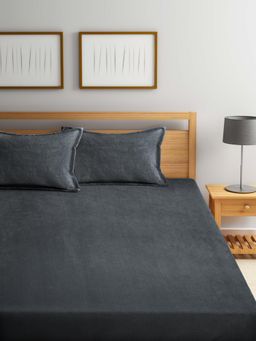 FABINALIV - Dark Grey Solid Woollen King Size Fitted Double Bedsheet With 2 Pillow Covers