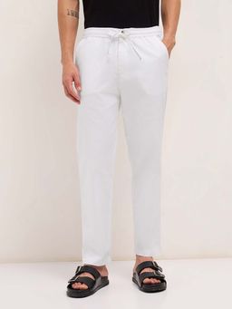 MISCHIEF MONKEY - White Solid Plain Casual Chinos