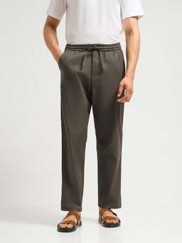 MISCHIEF MONKEY - Grey Solid Plain Casual Chinos