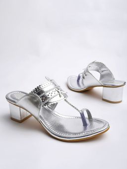 Shoetopia - Classic Heeled Silver Kolhapuris