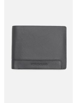 Peter England - Men Grey Textured Leather Wallet