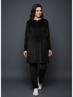 WINEBERRY - Women Black Velour Pleat Co-Ord Set