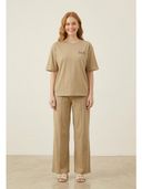 Khaki color option, Sold out, Currently selected