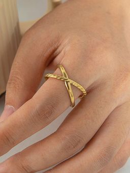 Designs & You - Gold-Plated Anti Tarnish Stainless Steel Cross Shaped Adjustable Ring