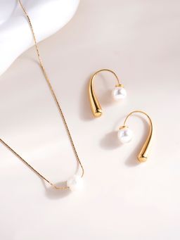 Palmonas - Delicate Pearl Necklace and Pearl Hook Earrings Set