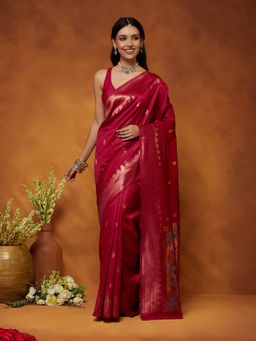 Garden VARELI - Women Pink Art Silk Woven Design Saree with Blouse Piece