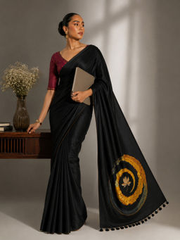 Silk Land - Womens Soft Silk Saree With Designer Pallu And Printed Unstitched Blouse Black