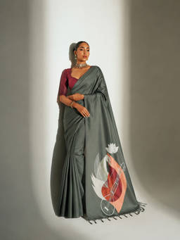 Silk Land - Womens Soft Silk Saree With Designer Pallu And Printed Unstitched Blouse Olive