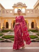Pink color option, Currently selected