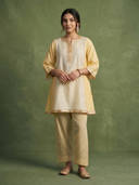 Yellow color option, Currently selected