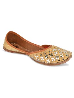 Desi Colour - Gold Mirror Work Juttis