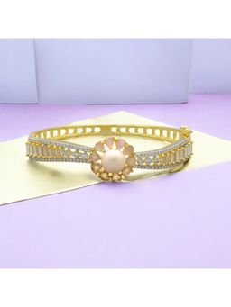 Sri Jagdamba Pearls - Off White Ethereal Queen Stone Bracelet