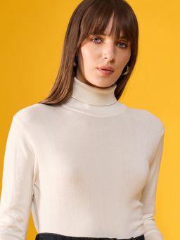 98 Degree North - Women's White High Neck Sweater