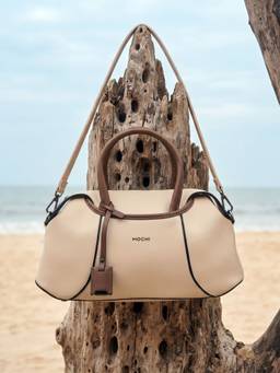 Mochi - Beige Handbag with Detachable Strap