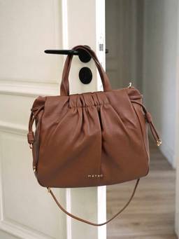 Metro - Brown Handbag with Detachable Strap