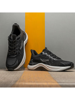 Red Tape - Men Textured Black Running Shoes