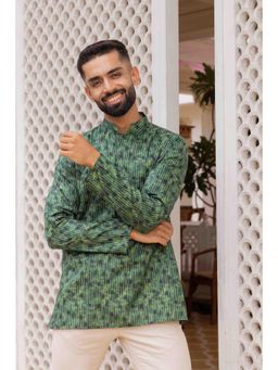 ETHNIC INDIA - Men Green Printed Shirt