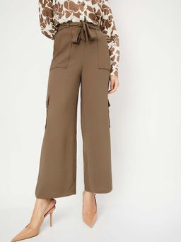 max - Women Black Textured Cargo with Belt
