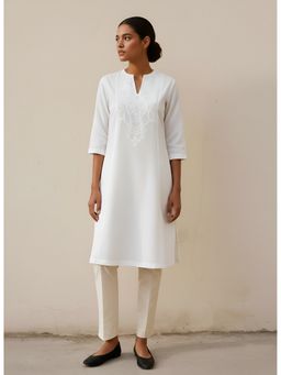Barara Ethnic - Women Linen Off White Embroidered Straight Kurta