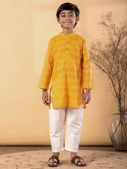 Readiprint - Straight Style Cotton Fabric Yellow Kurta And Pyjama