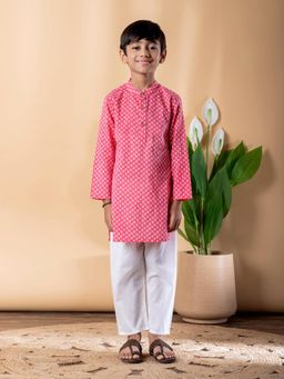 Readiprint - Straight Style Cotton Fabric Pink Kurta And Pyjama