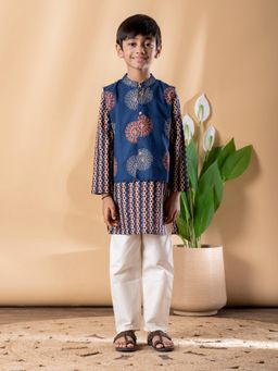 Readiprint - Straight Style Cotton Fabric Blue Kurta And Pyjama With Nehru Jacket