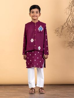 Readiprint - Straight Style Cotton Fabric Magenta Kurta And Pyjama With Nehru Jacket