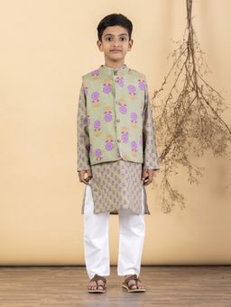 Readiprint - Straight Style Cotton Fabric Green Kurta And Pyjama With Nehru Jacket