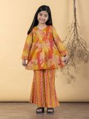 Yellow color option, Currently selected