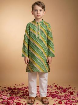 Readiprint - Straight Style Cotton Fabric Green Kurta And Pyjama