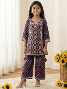 Readiprint - A Line Style Cotton Fabric Purple Color Kurti With Pant
