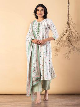 Readiprint - Women Green Pure Cotton Kurta with Pant and Dupatta