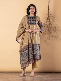 Readiprint - Women Beige Pure Cotton Kurta with Pant and Dupatta