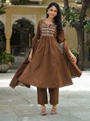 Brown color option, Sold out, Currently selected