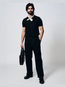 Black color option, Currently selected