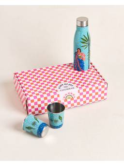 Chumbak - Lady Chettiar Drinkware Gift Pack - Pack Of 3, 750Ml Bottle, 200Ml Tumblers