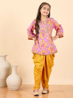 Stylo Bug - Lavender All Over Print Round Neck Kurti with Dhoti