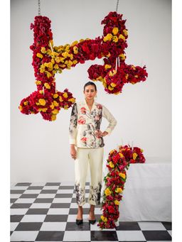 The Dramebaaz Company - Amour Floral Print Shirt and Pant (Set of 2)