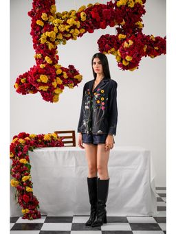 The Dramebaaz Company - Heirloom Petals Embellished Shirt and Shorts (Set of 2)