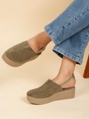 Olive color option, Currently selected