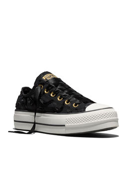 Converse - Women Chuck Taylor All Star Lift Platform Ribbon Low Top Sneakers - Black