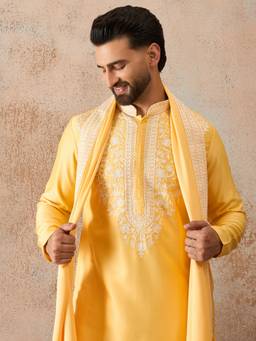 ETHNIC BAY - Men Yellow Silk Blend Full Sleeves Kurta with Pyjama and Dupatta