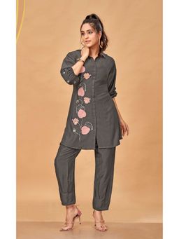 Autumnlane - Tuhina Grey Applique Co-Ord (Set of 2)