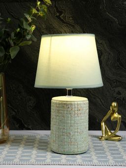 Tayhaa - Textured Table Lamp
