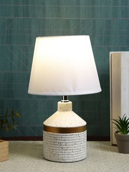 Tayhaa - White And Gold Vintage Table Lamp