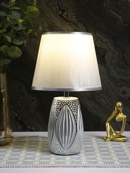 Tayhaa - Silver Shiny Finish Table Lamp